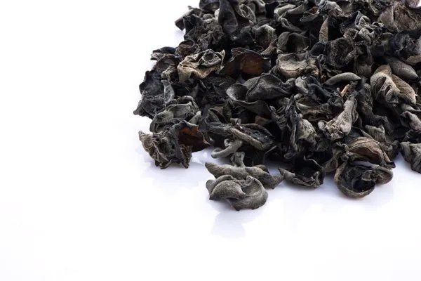 怎么判断木耳过期