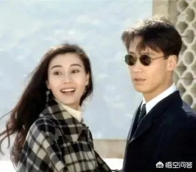 如何评价嫁入豪门的李嘉欣?