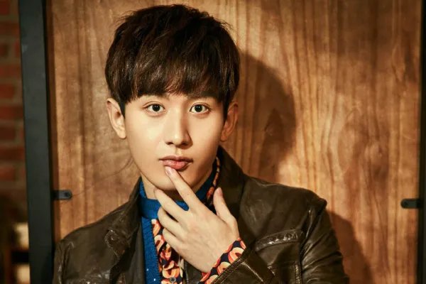 成毅袁冰妍避嫌好明显