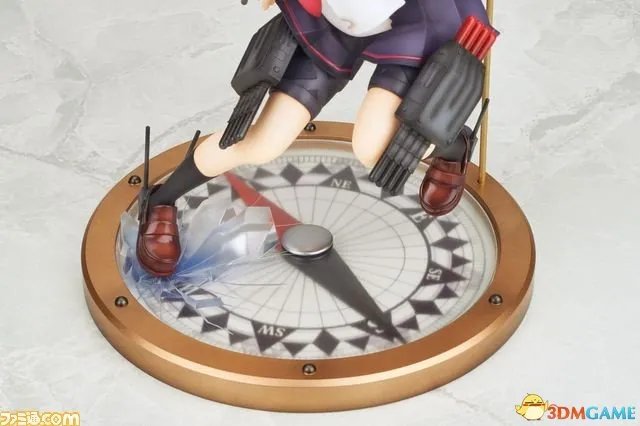 激萌 1/8比例美少女手办“夕立改二”与“樱井葵”