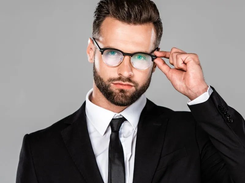 脸色发黑是什么原因