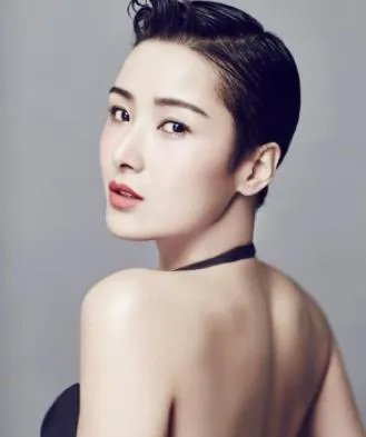 黄曼老公是谁：演员黄曼个人资料年龄