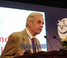 约翰纳什去世了吗 约翰纳什简介背景儿子妻子照 美丽心灵纳什成就