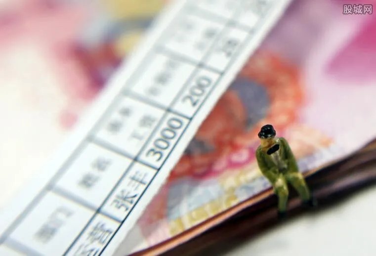 朝鲜工人每月工资多少 与国内工薪阶层比较如何