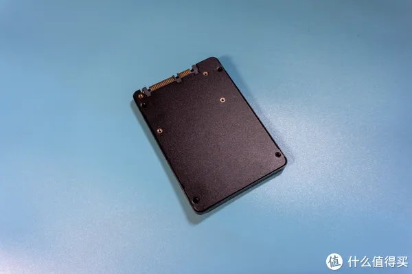 金胜固态硬盘好吗