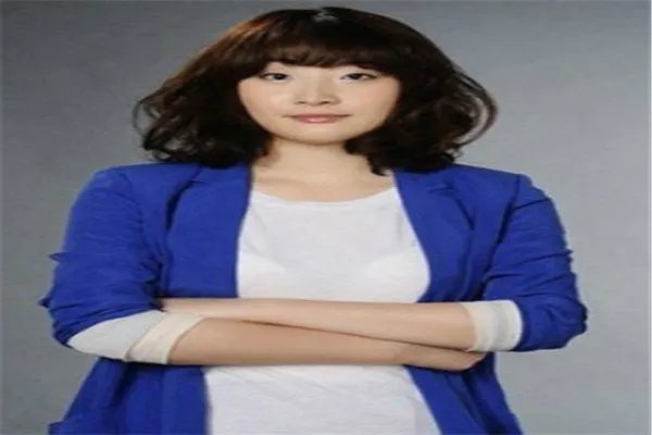 中国顶级富二代排行榜：杨惠妍上榜，他被称为现代儒商