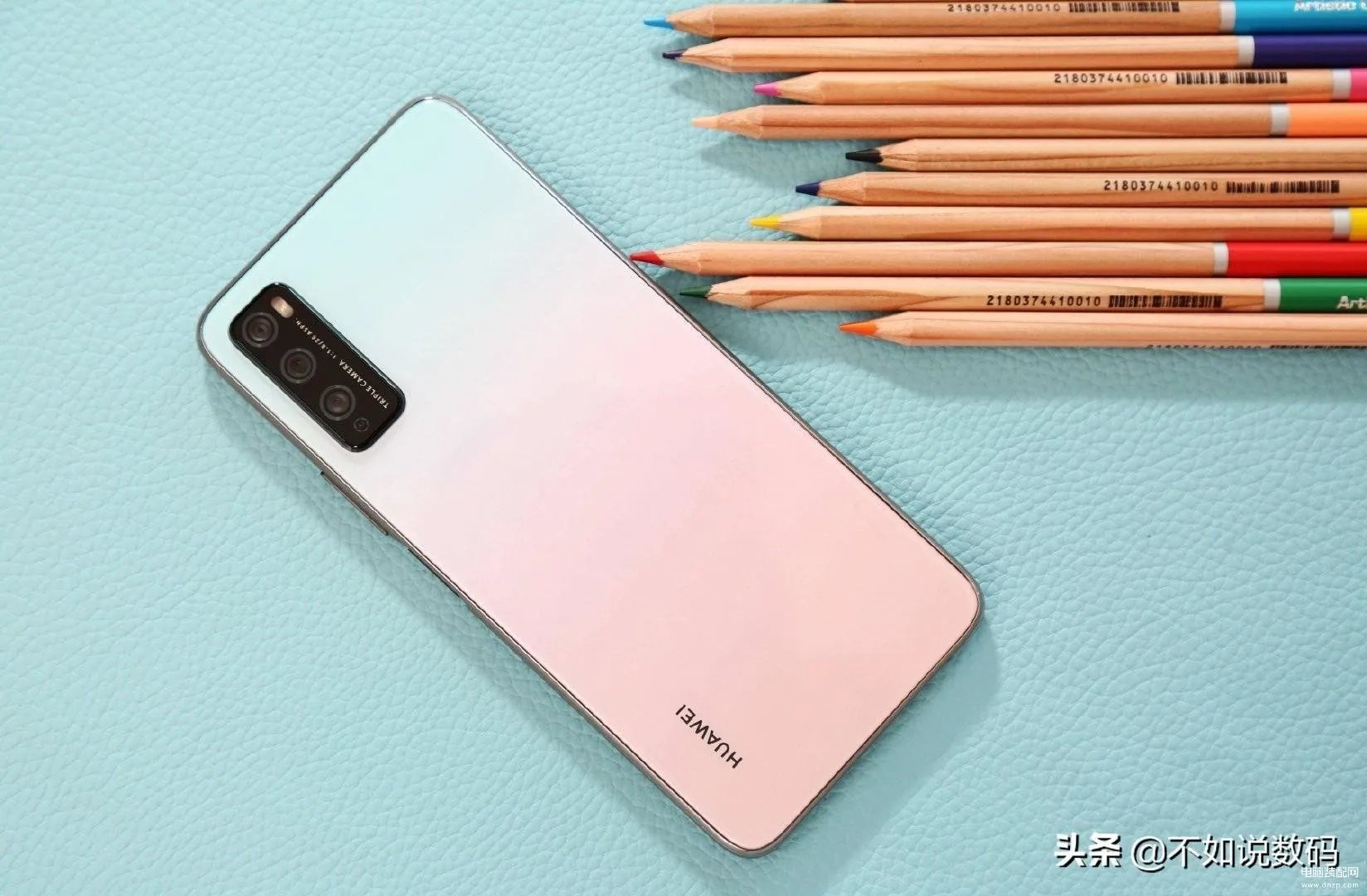 华为畅享z值得入手吗（总结华为畅享Z的两大优点和缺点）