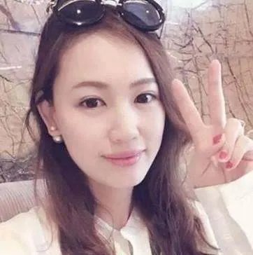 马蓉再次炫富,网友嘲讽她沾了宝强的光,马蓉是如何回应的?