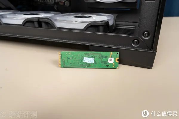 镁光固态硬盘怎么样