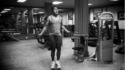 张丰毅的儿子张博宇近况？