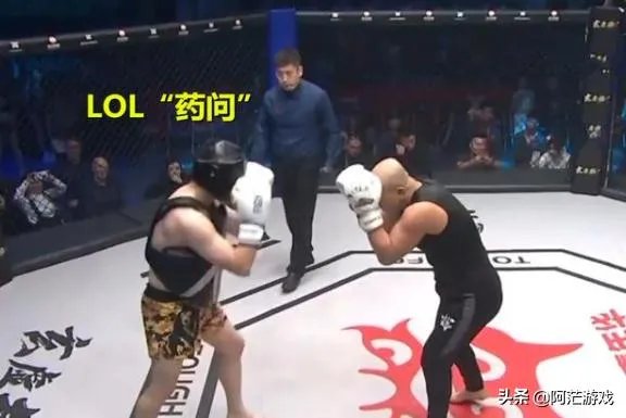 一龙KO药水哥，超过6000万人观看直播，俩人一战创造三个梗，你怎么看？