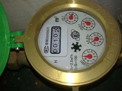 自来水水表怎么算吨数