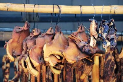 风干腊肉的腌制方法