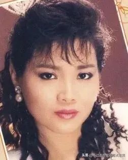 龙飘飘经典老歌50首歌词