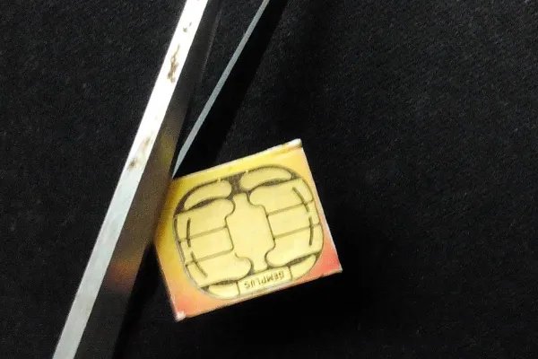 移动卡怎么剪成小卡