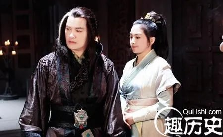 连城璧的父亲是谁？连城璧与逍遥侯之间的关系