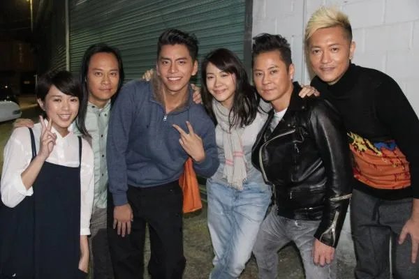 《家有仙妻》的插曲是什么?