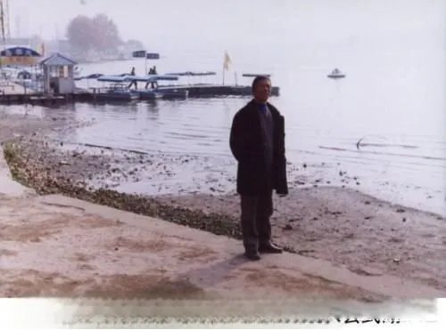 黄延秋事件到底怎么回事 事件解密承认自己是坐火车去的