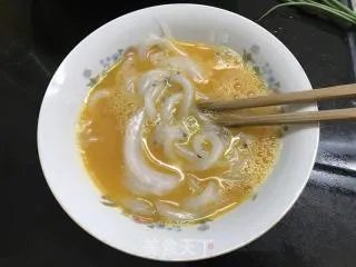 银鱼炒蛋
