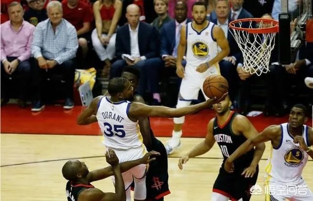 杜兰特友善回应格林母亲，怎样看待他这次的情商爆表？