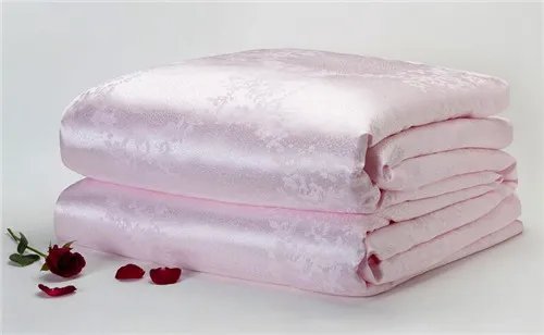 蚕丝被可以太阳晒吗