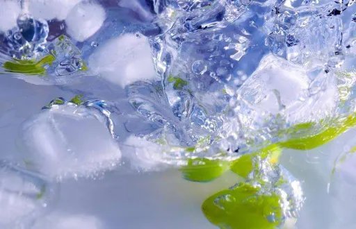 两点水的字大多与什么有关？