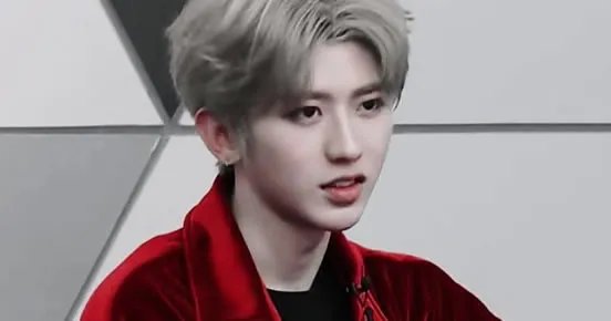 蔡徐坤真名叫什么，为什么改名字？