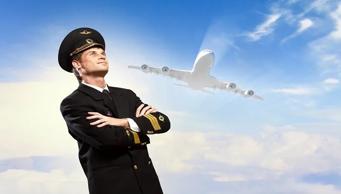 飞机在起飞降落时一般是顺风还是逆风