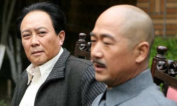 唐国强饰演毛泽东的电视剧，（也包括电影）都有哪些？