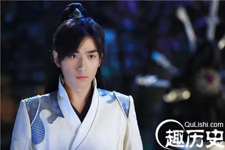 连城璧的父亲是谁？连城璧与逍遥侯之间的关系