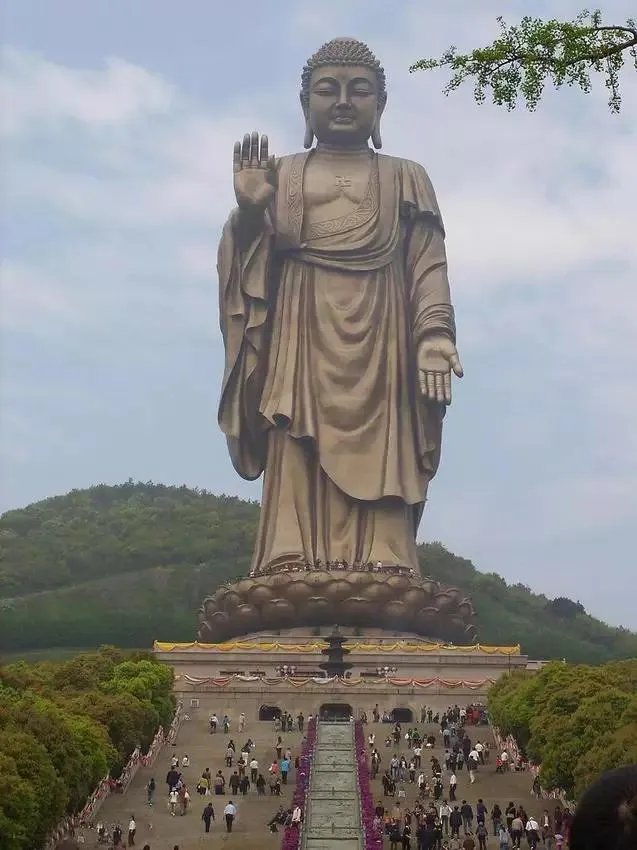 对联：月落和尚青山去，下联如何对？