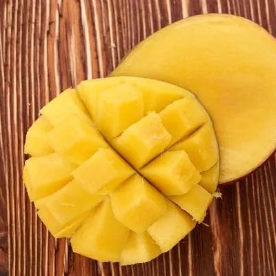 脚底脱皮怎么回事