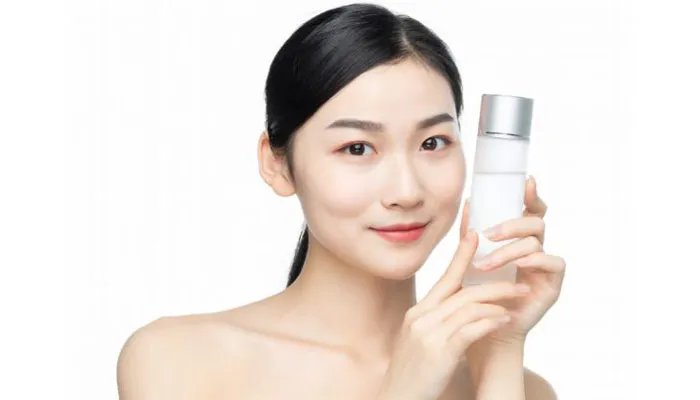 柔肤水和爽肤水一样吗 柔肤水和爽肤水的区别