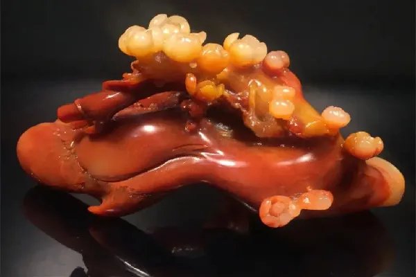 寿山石的价格一般多少钱 寿山石是玉石吗