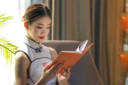 此木为柴山山出下一句是什么