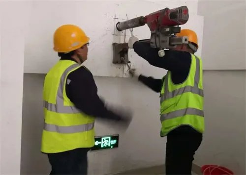 房屋损坏鉴定机构是哪个部门