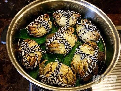 清蒸大闸蟹蒸多久最佳时间_清蒸大闸蟹的做法步骤窍门