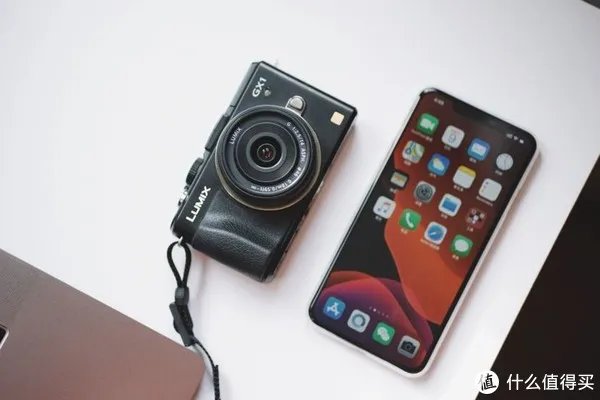 摄影器材 篇一：500元的口袋相机——松下 GX1