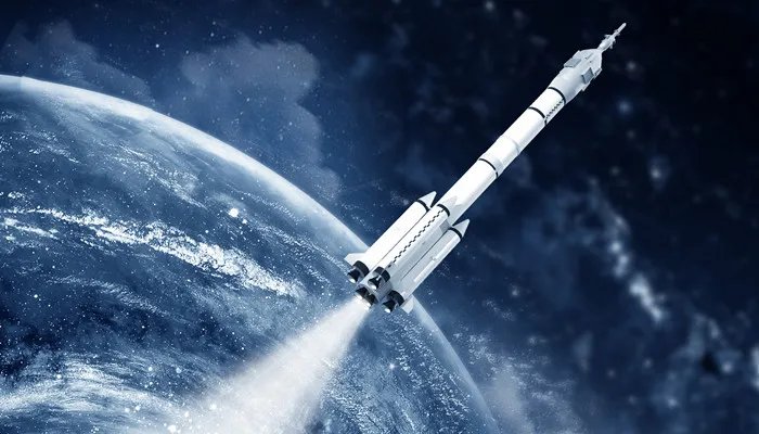 中国第一次载人航天员是谁