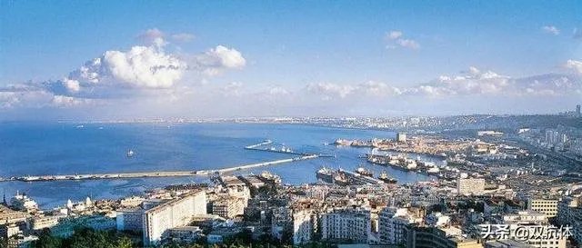 阿尔及利亚的首都？