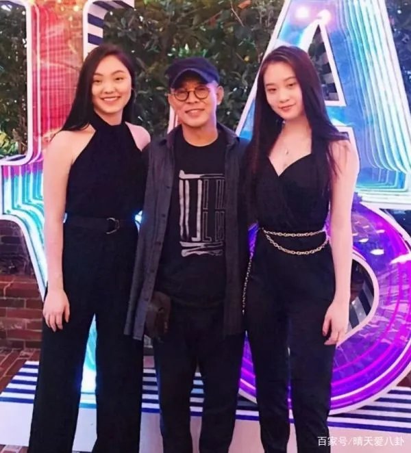 利智离开赌王后，为何与李连杰定“十年之约”，才步入婚姻殿堂？