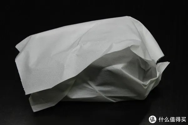 体积小、重量轻、参数强大:SONY 索尼 A6300 APS-C画幅 微单相机