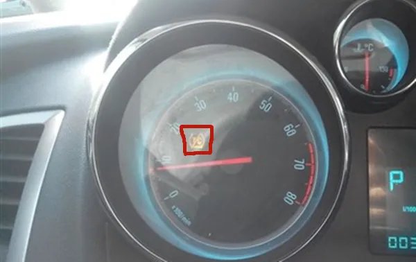 车子出现tc标志是什么意思,车上出现TC标志