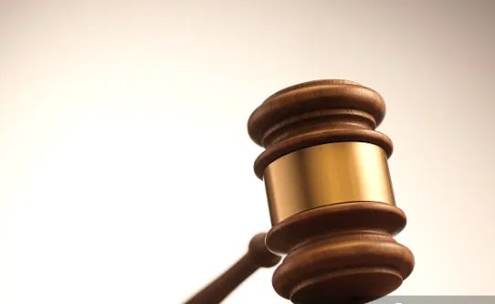 公务员举报领导被打残，这究竟是怎么回事？