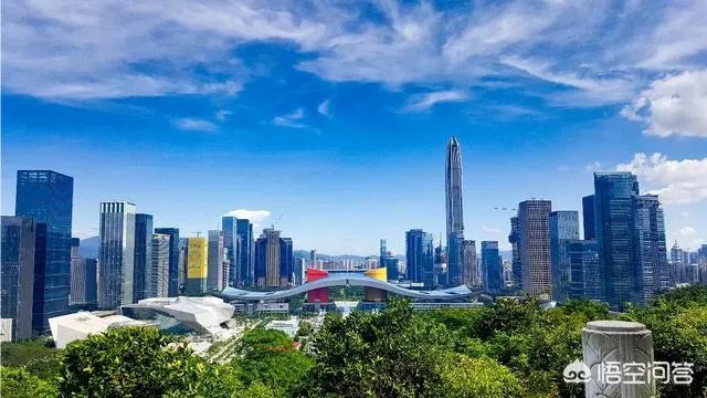 我在马路边捡到一分钱这首歌的最后一句的歌词是什么？