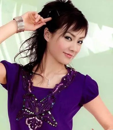 李湘妹妹李玲的老公资料曝光 李湘因妹妹从小受宠变狡猾