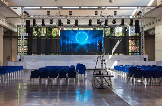 同声传译系统的工作原理是什么 同声传译系统的基本功能有哪些