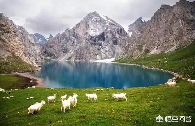 新疆民丰县有哪些著名山峰？