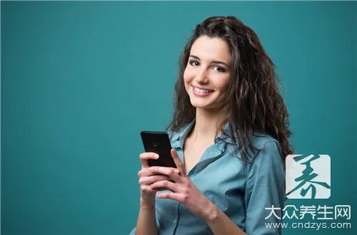 ab型血人的性格特征