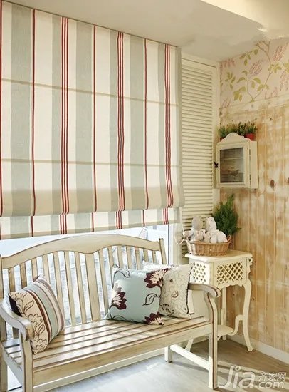 卷帘窗帘怎么样  卷帘窗帘图片欣赏